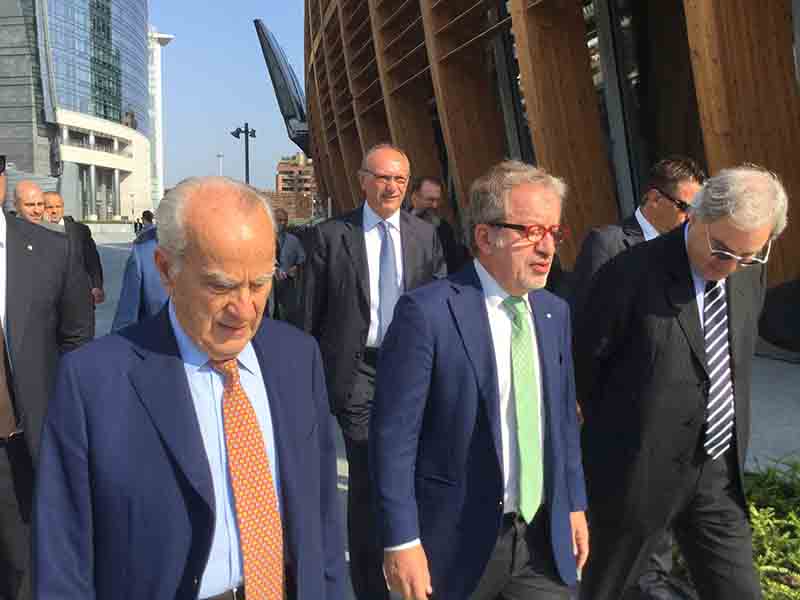 Ecco il nuovo Unicredit Pavilion. Ghizzoni: ” La cultura, un ponte verso la comunità” Ecco il nuovo Unicredit Pavilion. Ghizzoni: ” La cultura, un ponte verso la comunità”