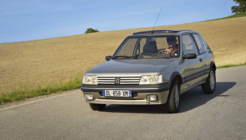 Peugeot 205 GTi  Gentry: piacevolmente elegante nella sua sobrietà