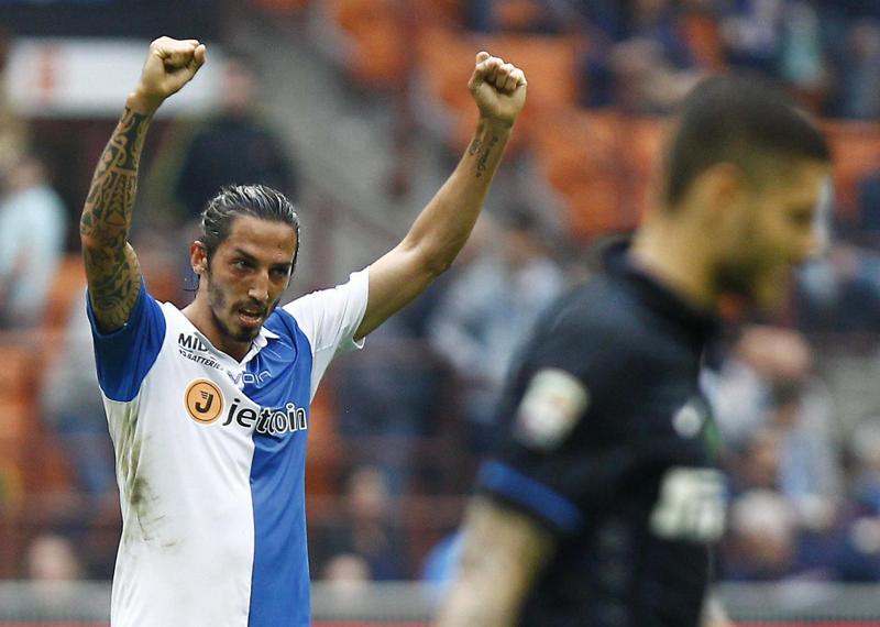 Schelotto: “Tradito da Inter e Chievo. Ora sono disoccupato” Schelotto: “Tradito da Inter e Chievo. Ora sono disoccupato”