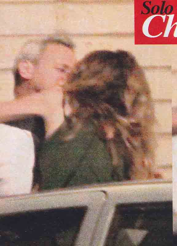 Dai baci di Mentana al lato B di Mieli. Il galateo invoca pietà. FOTO Dai baci di Mentana al lato B di Mieli. Il galateo invoca pietà. FOTO