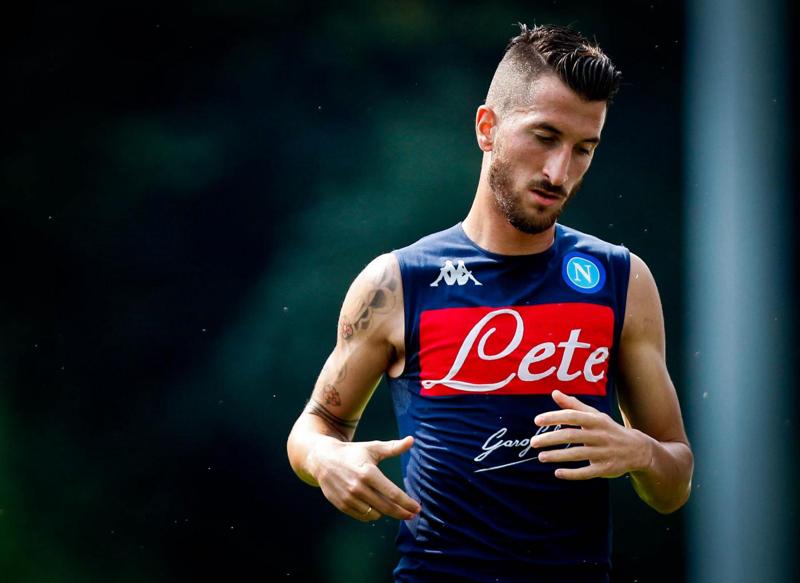 Valdifiori tra Napoli e nazionale: “Il mio modello è Andrea Pirlo” Valdifiori tra Napoli e nazionale: “Il mio modello è Andrea Pirlo”