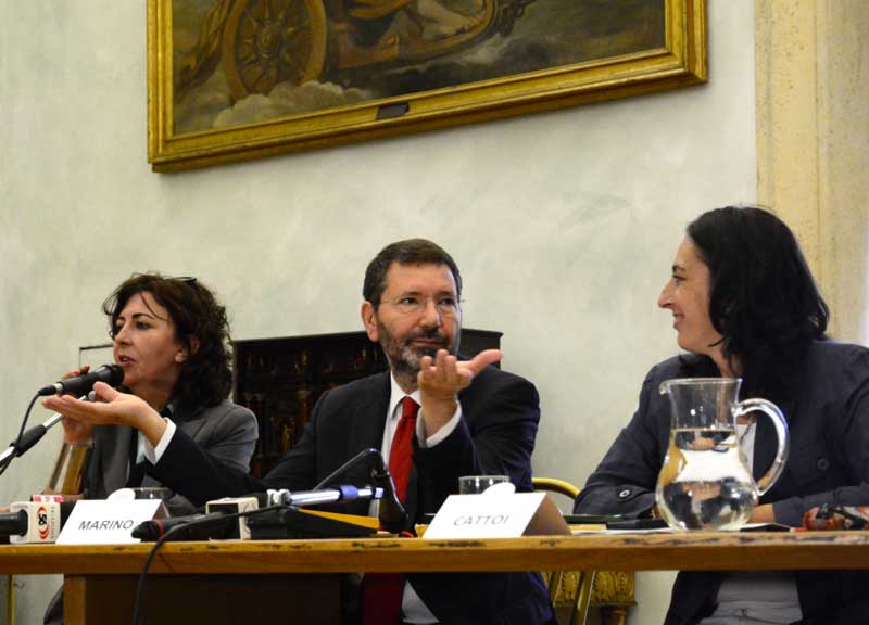 Comune, la Giunta va in pezzi. Si dimette l’assessore al Bilancio Scozzese Comune, la Giunta va in pezzi. Si dimette l’assessore al Bilancio Scozzese