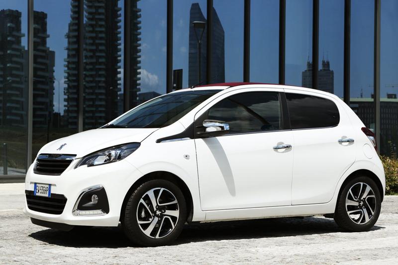 ESTATE 2015: ritorna il tour Peugeot 108 Car-aoke