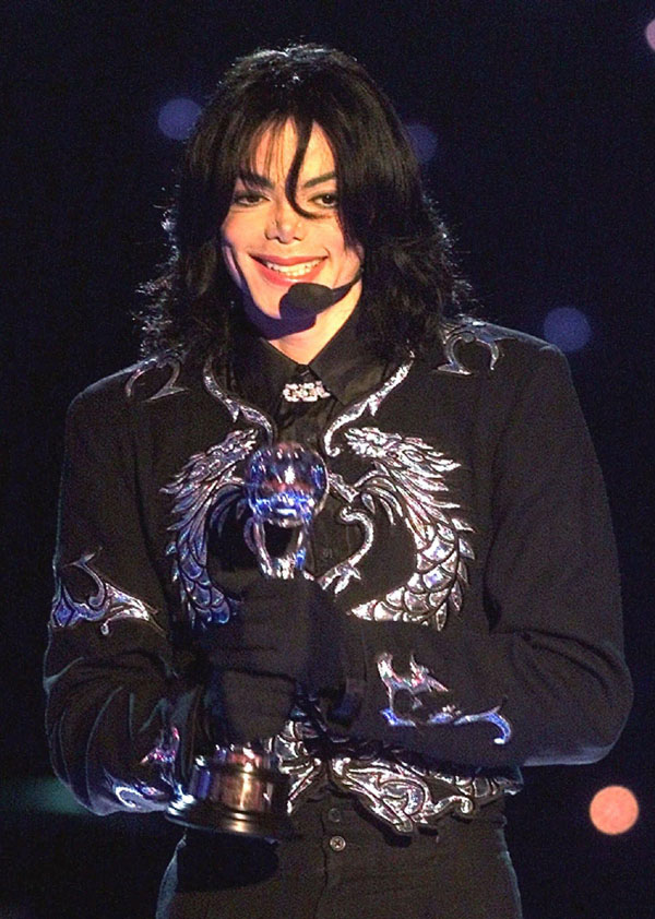 Michael Jackson, il padre ricoverato in Brasile dopo ictus Michael Jackson, il padre ricoverato in Brasile dopo ictus