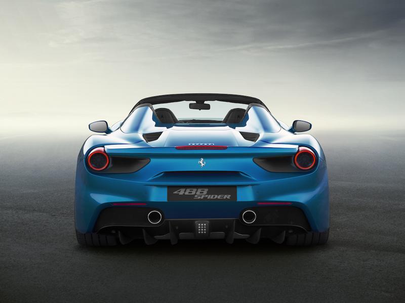 Ferrari 488 Spider in passerella a Francoforte Ferrari 488 Spider in passerella a Francoforte