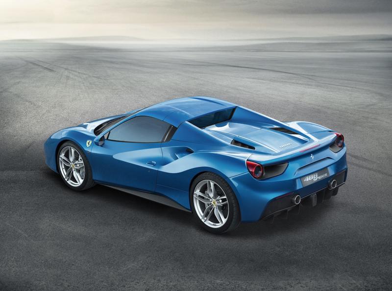 Ferrari 488 Spider in passerella a Francoforte Ferrari 488 Spider in passerella a Francoforte