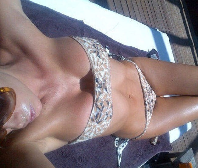 Aida Yespica, “Addio Italia, ora cambio vita”. FOTO Aida Yespica, “Addio Italia, ora cambio vita”. FOTO