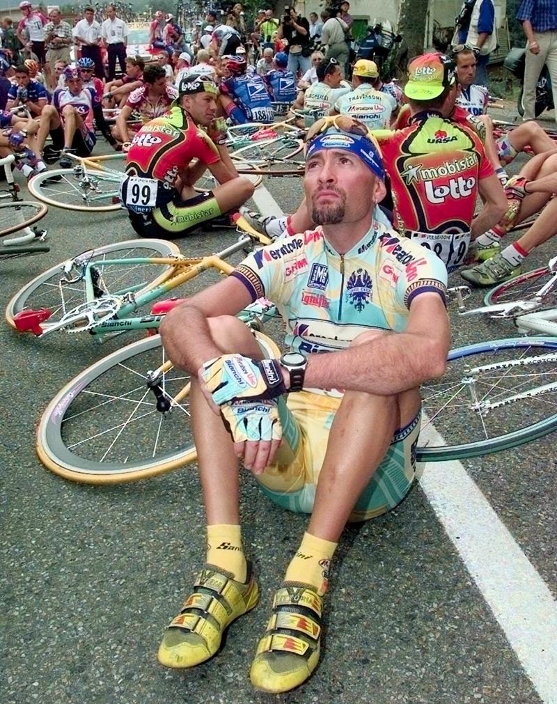 Pantani, l’infermiere del 118: “Quella pallina di coca non c’era” Pantani, l’infermiere del 118: “Quella pallina di coca non c’era”