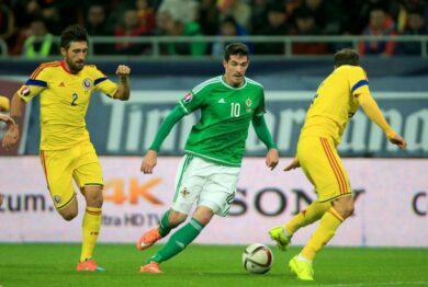 Napoli, addio a Romagnoli: accordo per Chiriches con il Tottenham
