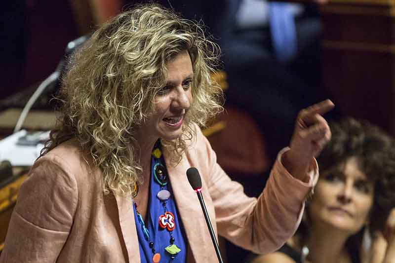 Una chiamata di Alfano a Renzi dietro il no all’arresto di Azzollini