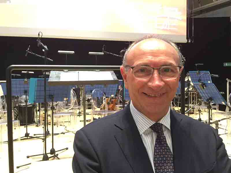Unicredit Pavilion apre col botto: i milanesi gremiscono il nuovo centro Unicredit Pavilion apre col botto: i milanesi gremiscono il nuovo centro