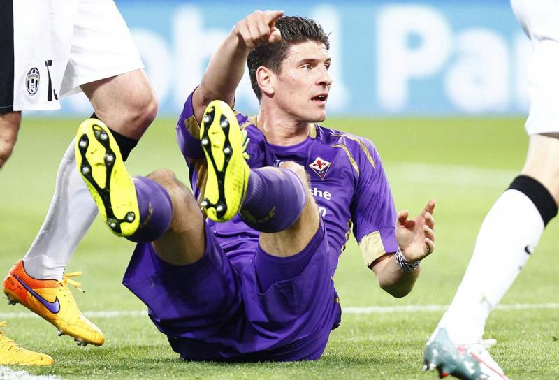 Mario Gomez, è ufficiale l’addio alla Fiorentina. Va al Besiktas