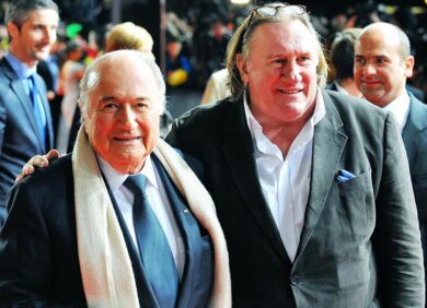 Fifa: Blatter rinuncia a candidarsi a rielezione come membro del Cio
