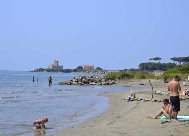 Torre Astura, la vergogna, della “perla” dimenticata dal Comune. LA GALLERY Torre Astura, la vergogna, della “perla” dimenticata dal Comune. LA GALLERY
