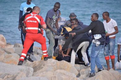 In arrivo a Palermo una nave con 535 migranti