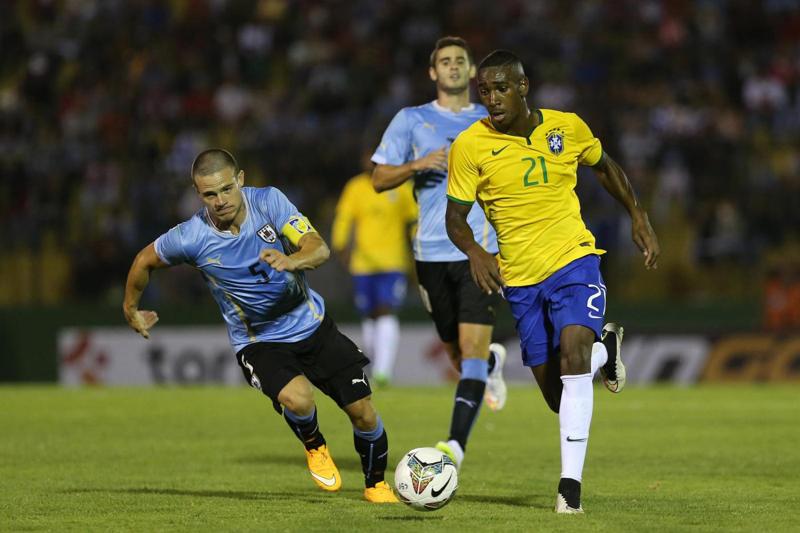 Gerson, il nuovo Neymar beffa la Roma (dopo la Juventus) e va al Barça Gerson, il nuovo Neymar beffa la Roma (dopo la Juventus) e va al Barça