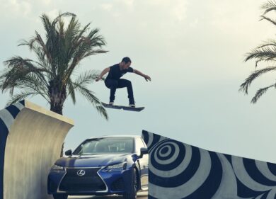 Lexus come Ritorno al futuro: ecco lo skate volante. Video