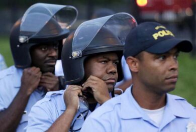 Usa: polizia spara, ucciso 15enne afroamericano