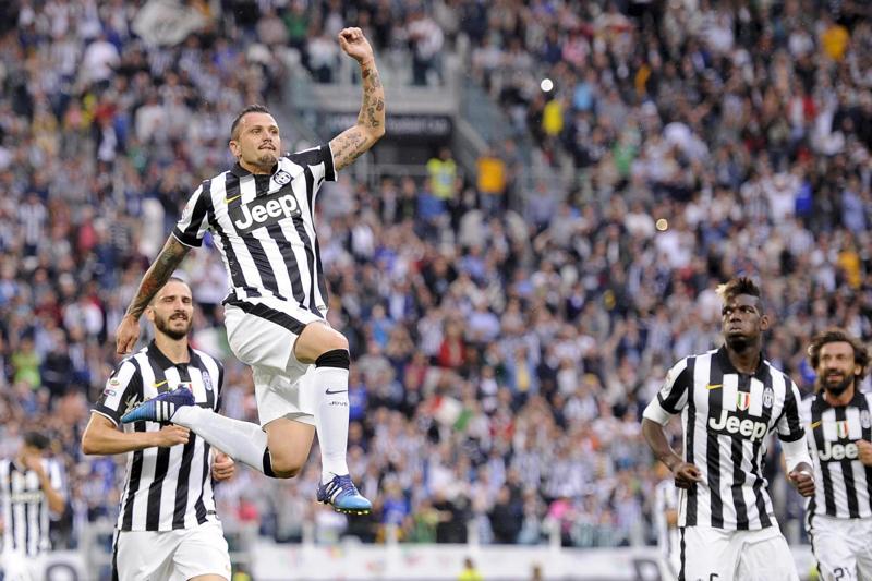 Chievo. ufficiale ingaggio di Simone Pepe dopo 4 anni alla Juventus Chievo. ufficiale ingaggio di Simone Pepe dopo 4 anni alla Juventus