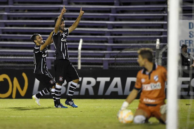 Maksimovic costa troppo? Il Napoli va sul brasiliano Felipe che… Maksimovic costa troppo? Il Napoli va sul brasiliano Felipe che…