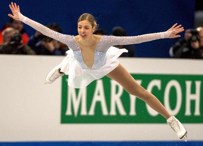 Carolina Kostner torna a pattinare nonostante la squalifica Carolina Kostner torna a pattinare nonostante la squalifica