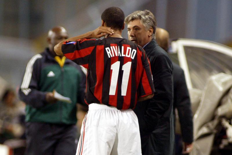 Rivaldo stavolta lascia per sempre: si ritira l’ex Barça e Milan Rivaldo stavolta lascia per sempre: si ritira l’ex Barça e Milan