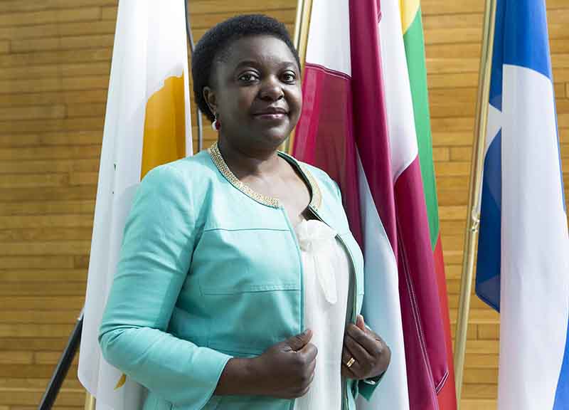 Kyenge (Pd): sottoscrivo le parole di Galantino. La Lega? Vergognosa Kyenge (Pd): sottoscrivo le parole di Galantino. La Lega? Vergognosa