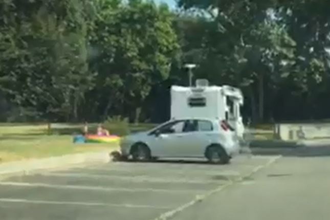 Milano, nuovi campi rom abusivi. LE FOTO Milano, nuovi campi rom abusivi. LE FOTO