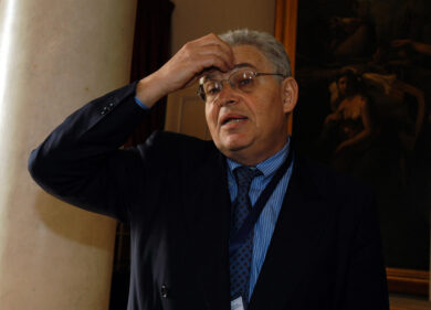 Edward Luttwak analizza su Affaritaliani.it il crollo delle Borse