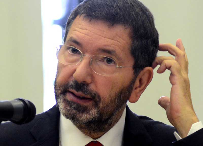 “Ignazio Marino è un caso umano”. Marchini: “La politica è coraggio” “Ignazio Marino è un caso umano”. Marchini: “La politica è coraggio”