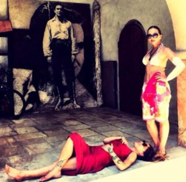 Naike Rivelli e Yari Carrisi, scatti salentini con Romina e… Naike Rivelli e Yari Carrisi, scatti salentini con Romina e…