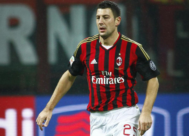 Bonera, nuova vita dopo il Milan: accordo con il Villarreal Bonera, nuova vita dopo il Milan: accordo con il Villarreal