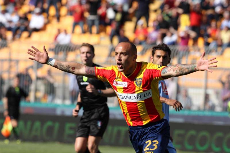 Chevanton dice addio al calcio: 150 gol in carriera per l’ex del Lecce Chevanton dice addio al calcio: 150 gol in carriera per l’ex del Lecce