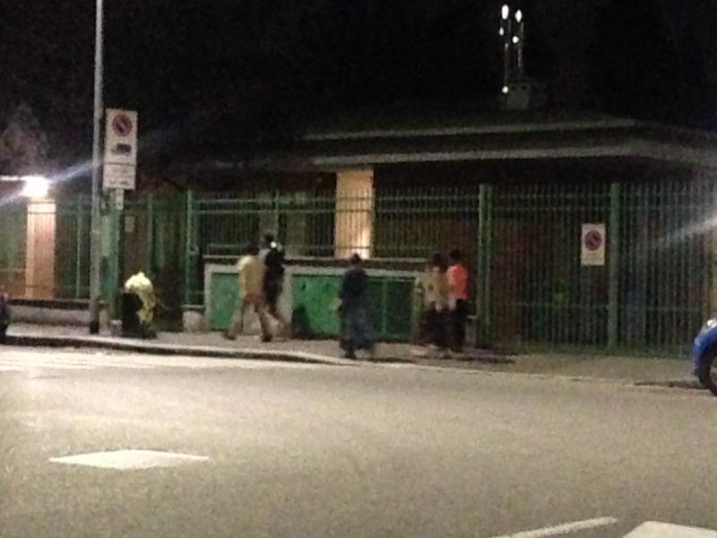 Accessi aperti e rom. Il bluff dello sgombero di via Adriano. FOTO Accessi aperti e rom. Il bluff dello sgombero di via Adriano. FOTO