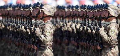 Cina, Pechino aumenta del 10% le spese militari, ma taglia i soldati