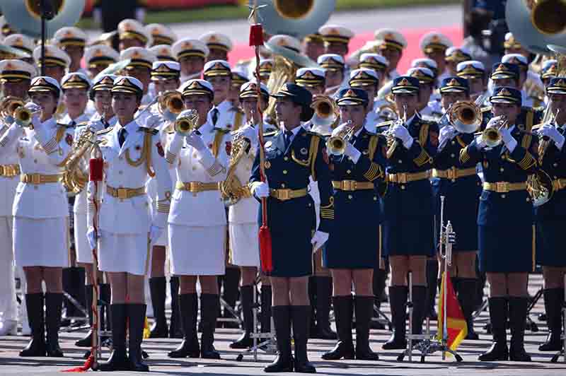 Cina, Pechino aumenta del 10% le spese militari, ma taglia i soldati Cina, Pechino aumenta del 10% le spese militari, ma taglia i soldati