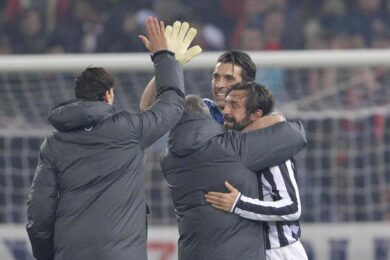 Buffon: “Per Pirlo non è arrivato il momento di smettere”