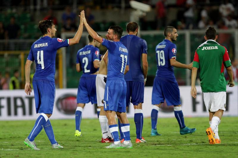 Euro2016: gol e “rosso” di De Rossi, ma l’Italia vince e allunga Euro2016: gol e “rosso” di De Rossi, ma l’Italia vince e allunga