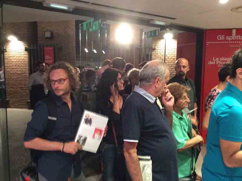 Samantha Cristoforetti incanta la Milanesiana. Il video di Affari Samantha Cristoforetti incanta la Milanesiana. Il video di Affari