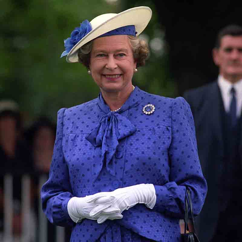 Elisabetta II sovrana-record. Da 63 anni icona di stile Elisabetta II sovrana-record. Da 63 anni icona di stile