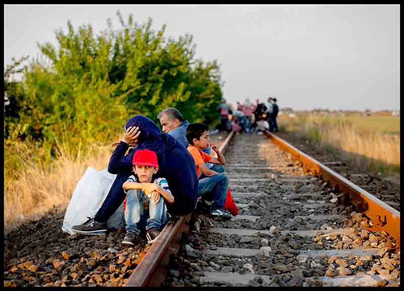 Ungheria, avviso shock anti-migranti: “Portano malattie, è pericolo contagio” Ungheria, avviso shock anti-migranti: “Portano malattie, è pericolo contagio”