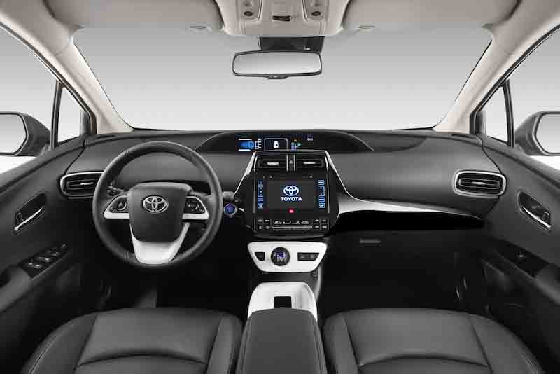 FRANCOFORTE 2015: NASCE LA NUOVA TOYOTA PRIUS