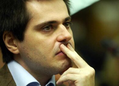 Scattone lascia: non insegnerà. “Mi è impedita una vita normale”