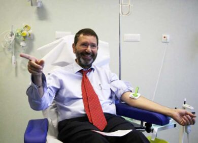 Marino: “Donazione regolare, querelo Storace. Il profilo a rischio è il suo”