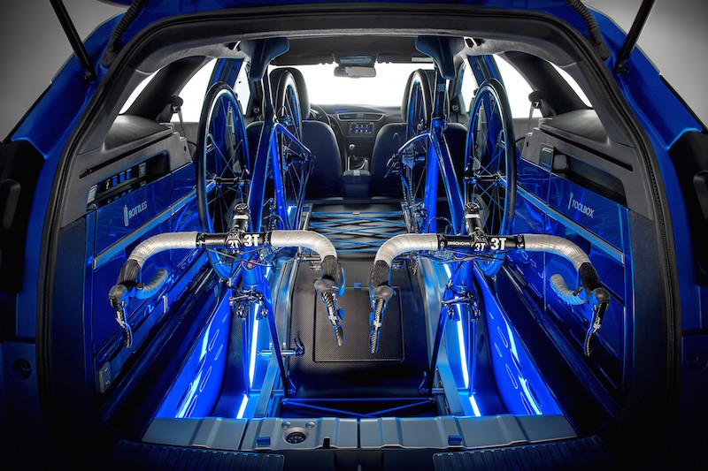 Francoforte 2015: debutto per Honda Civic Tourer Active Life Concept
