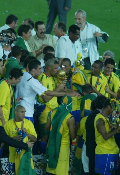 Edilson, l’ex campione del mondo (con Ronaldo) è stato arrestato