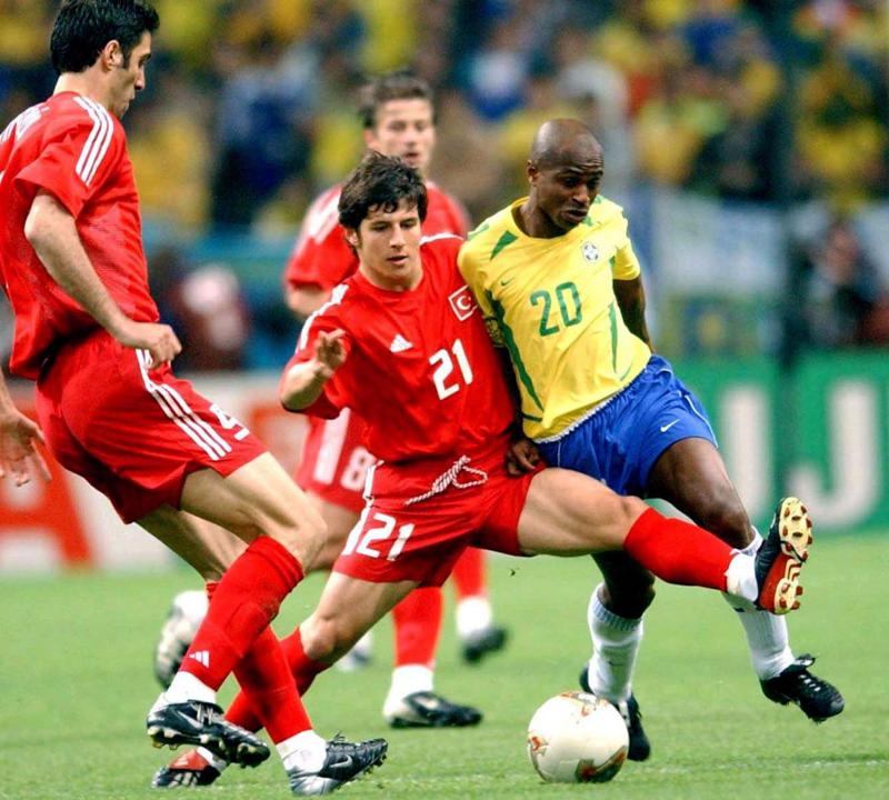 Edilson, l’ex campione del mondo (con Ronaldo) è stato arrestato Edilson, l’ex campione del mondo (con Ronaldo) è stato arrestato
