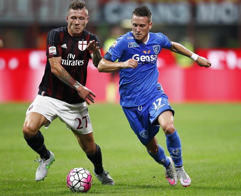 Milan, Kucka: “Avevo firmato con l’Inter, poi non mi hanno più voluto” Milan, Kucka: “Avevo firmato con l’Inter, poi non mi hanno più voluto”