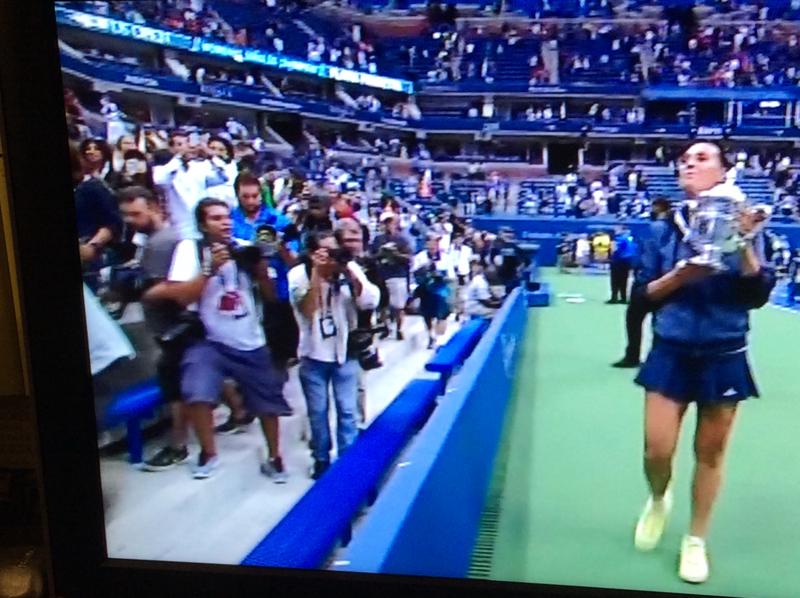 Flavia Pennetta precisa: “Mi ritiro, ma termino la stagione” Flavia Pennetta precisa: “Mi ritiro, ma termino la stagione”