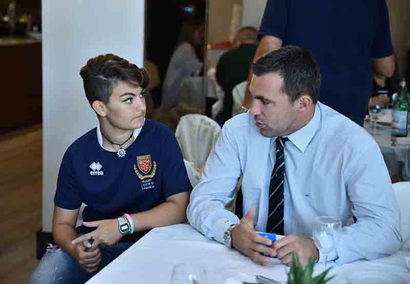 Rugby: gli azzurri incontrano i ragazzi di scuola-Edison Rugby: gli azzurri incontrano i ragazzi di scuola-Edison